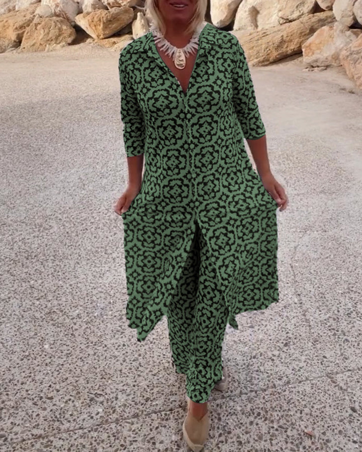 Amalia™ | Conjunto de botones de solapa de dos piezas con estampado vintage