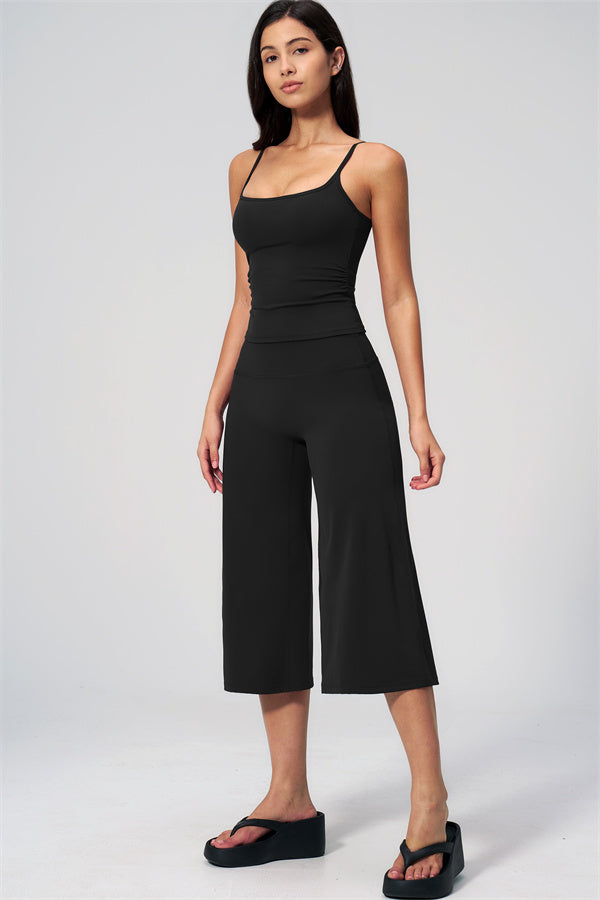 Nexus - El Conjunto de Top de Tirantes y Pantalones Cortos de Pierna Ancha para Mujer
