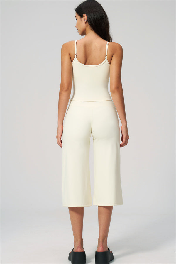 Nexus - El Conjunto de Top de Tirantes y Pantalones Cortos de Pierna Ancha para Mujer