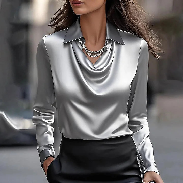 Joyce | Elegante blusa de satén con escote en V para Mujer