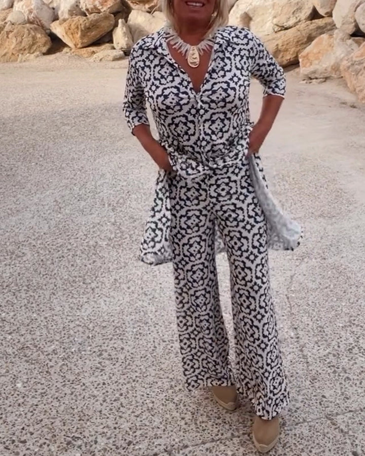Amalia™ | Conjunto de botones de solapa de dos piezas con estampado vintage