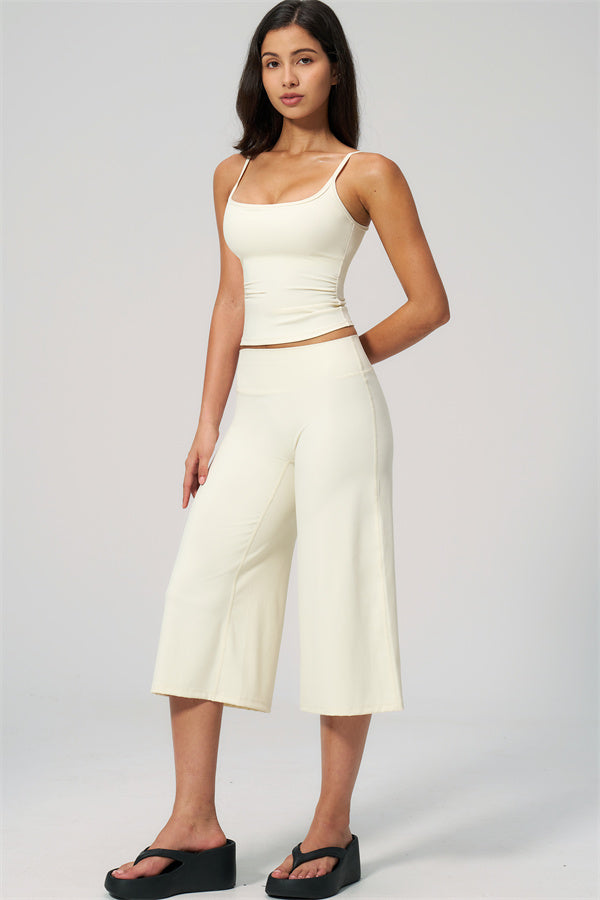 Nexus - El Conjunto de Top de Tirantes y Pantalones Cortos de Pierna Ancha para Mujer