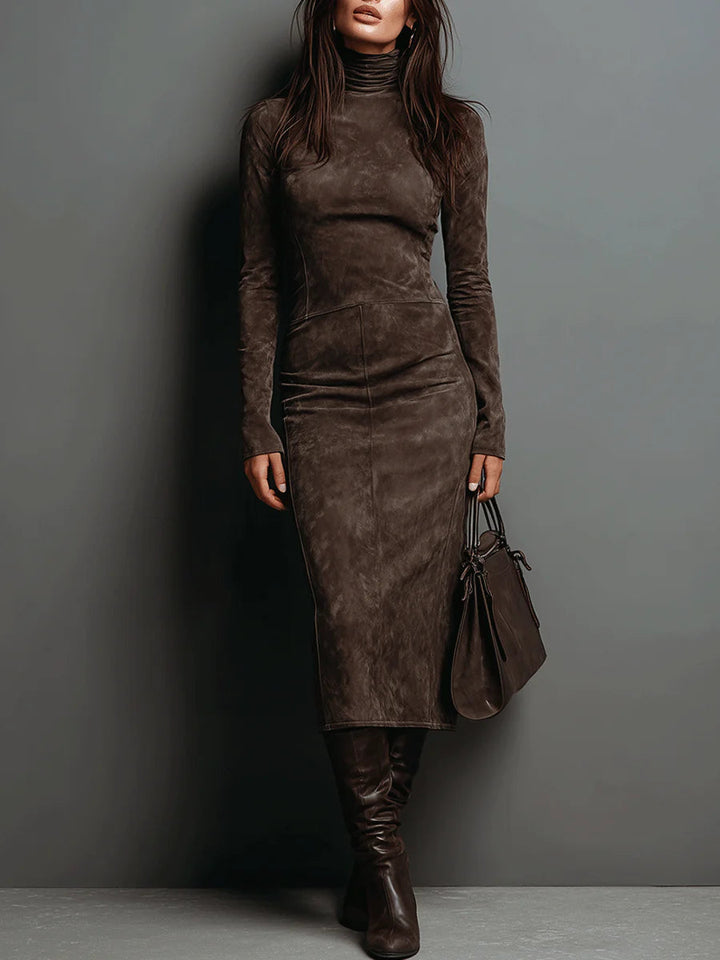 Ilaria - Vestido Midi de Suede con Cuello Alto y Mangas Largas