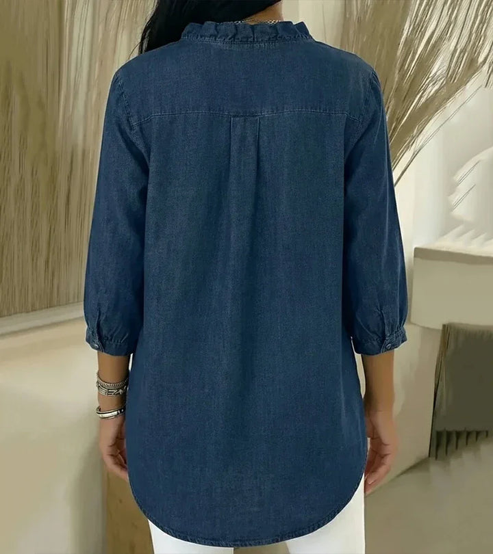 Adele | Blusa de denim fluido con escote en V y volantes