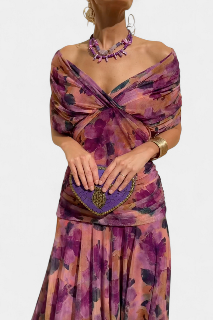 Magda™ | Vestido largo de flores con escote en V