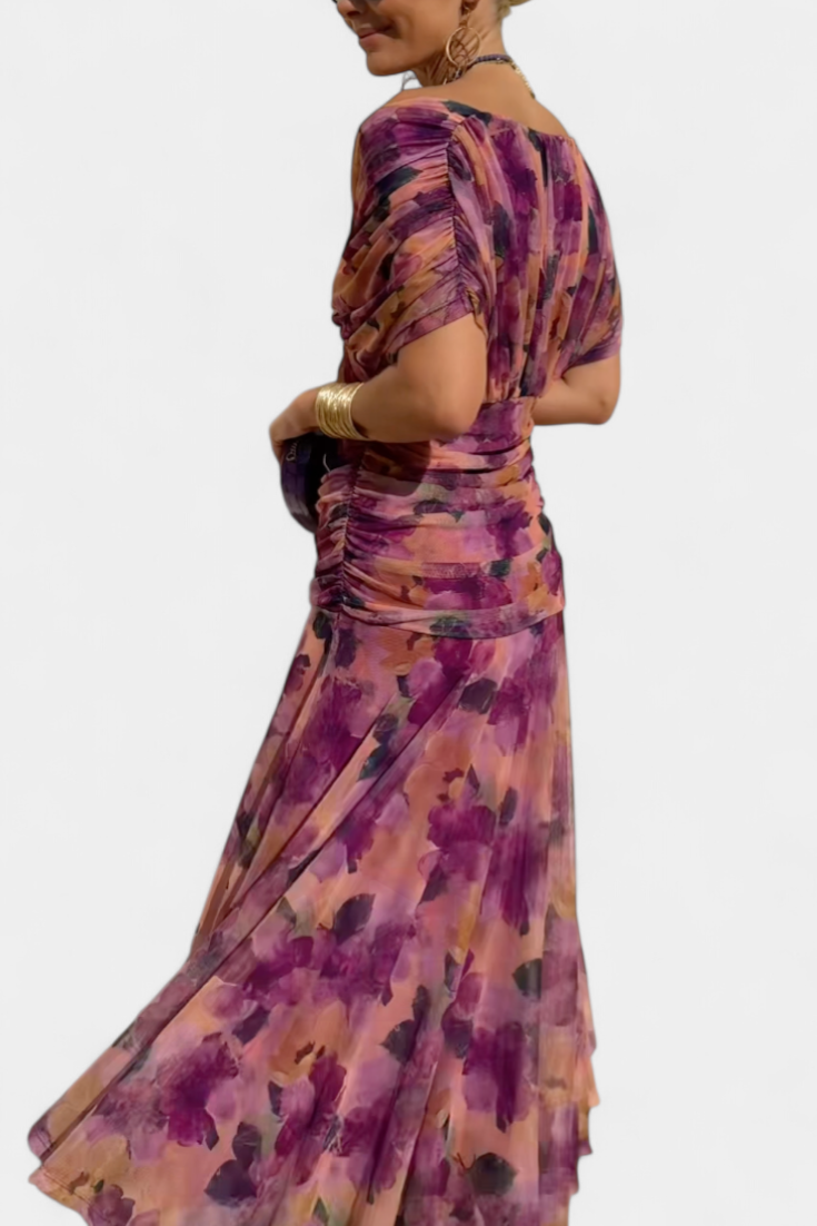 Magda™ | Vestido largo de flores con escote en V