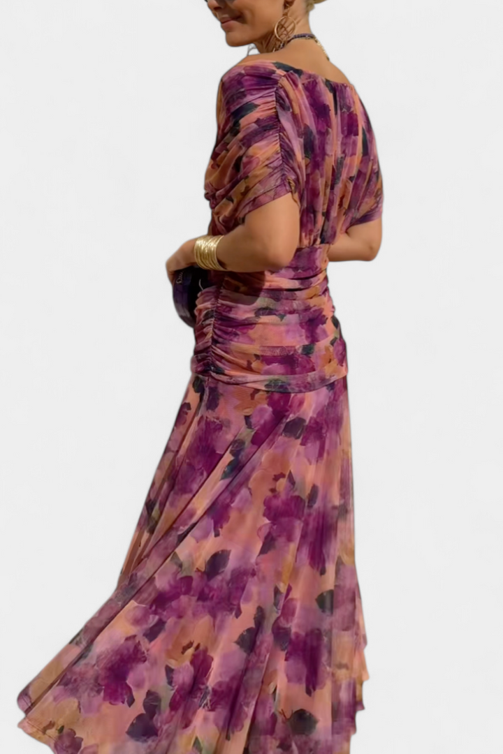 Magda™ | Vestido largo de flores con escote en V