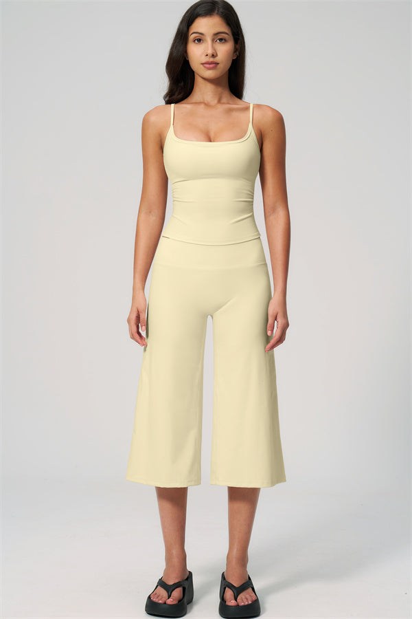 Nexus - El Conjunto de Top de Tirantes y Pantalones Cortos de Pierna Ancha para Mujer