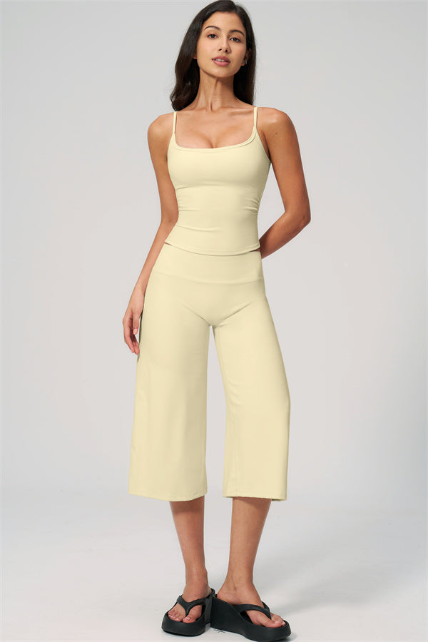 Nexus - El Conjunto de Top de Tirantes y Pantalones Cortos de Pierna Ancha para Mujer