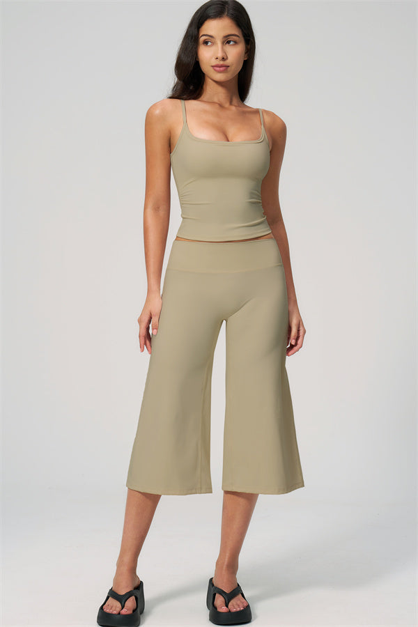 Nexus - El Conjunto de Top de Tirantes y Pantalones Cortos de Pierna Ancha para Mujer
