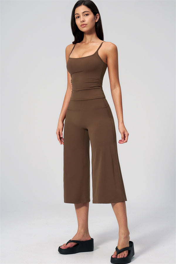 Nexus - El Conjunto de Top de Tirantes y Pantalones Cortos de Pierna Ancha para Mujer