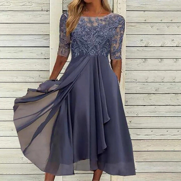 Margarita | Elegante vestido de encaje artesanal para Mujer