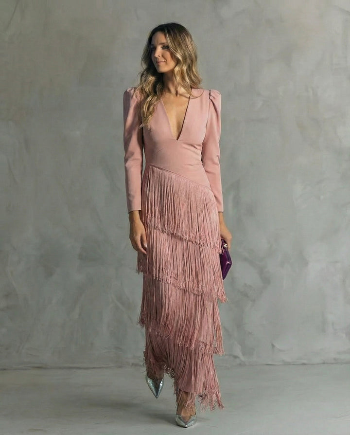 Clara · Vestido elegante con mangas de flecos para Mujer