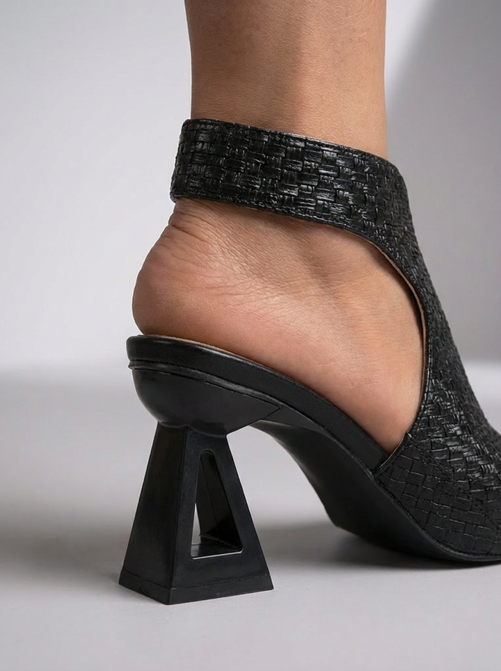 Vittoria | Elegantes sandalias trenzadas para Mujer